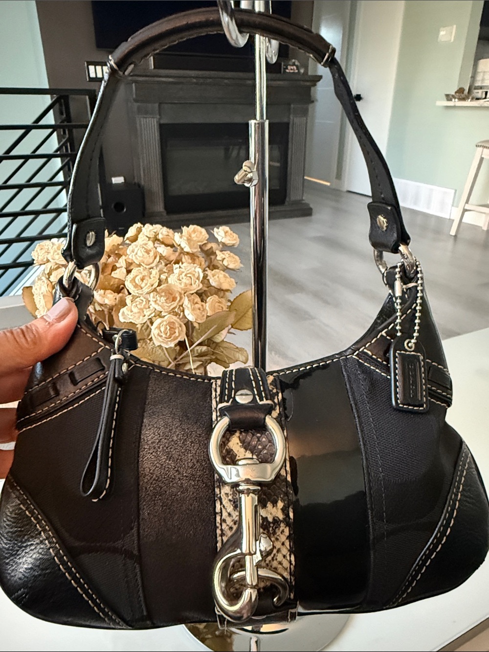 2006 Coach Hamptons Signature Python Mini Hobo - Picture 14 of 16